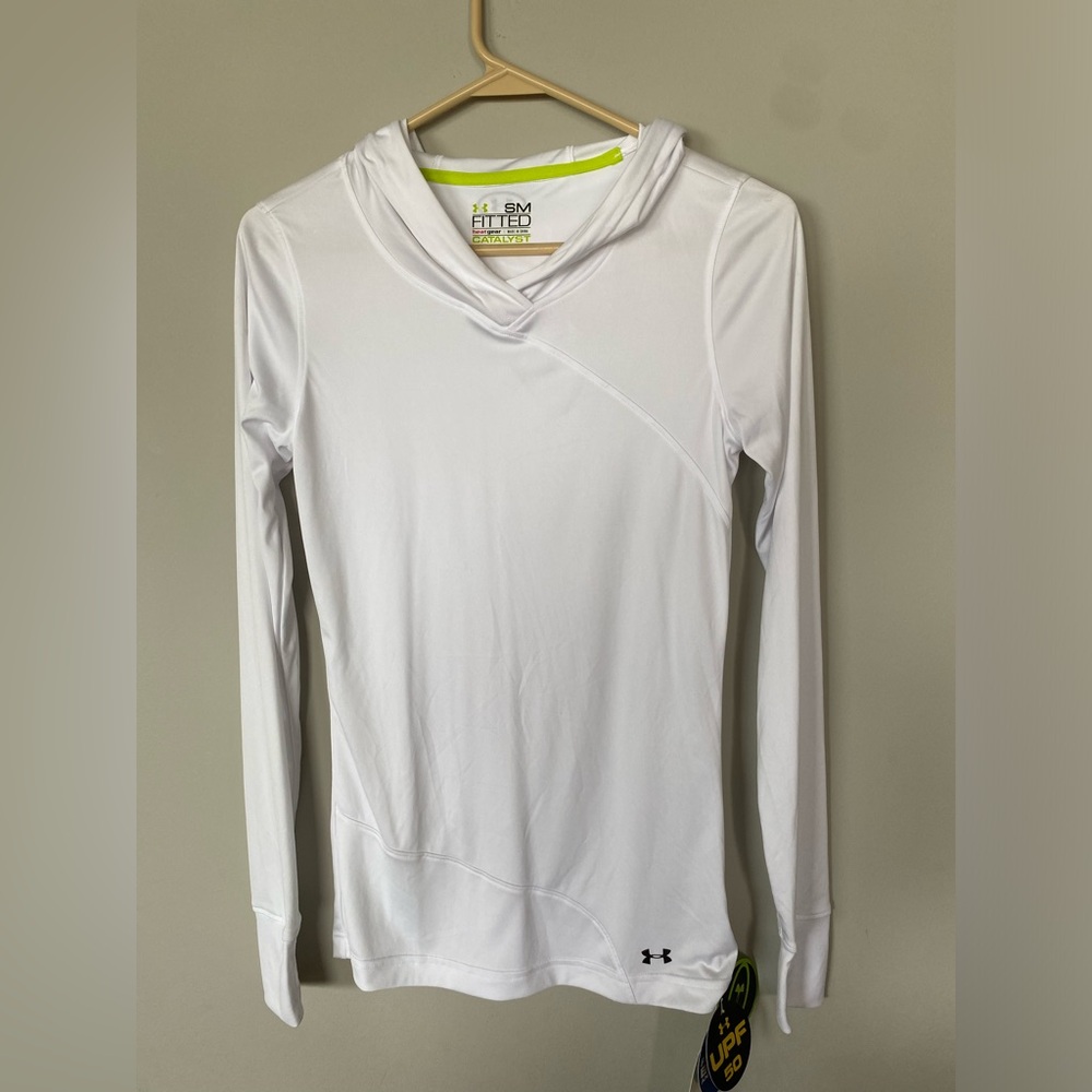 NWT UA sunshirt